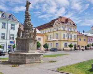 Skuteč